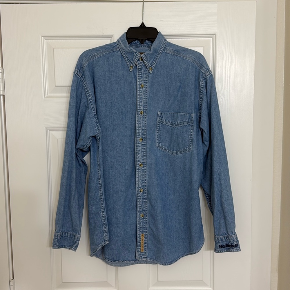 Vintage Budweiser Employee Blue Jean Button Down Shirt Men’s Size Medium